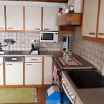 Apartament Oeller *