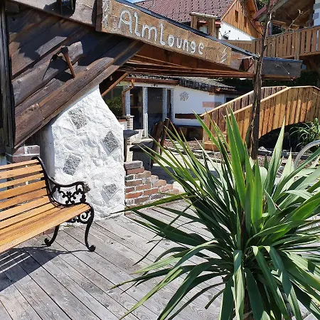 Oeller Apartment