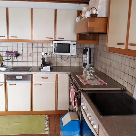Apartment Oeller *